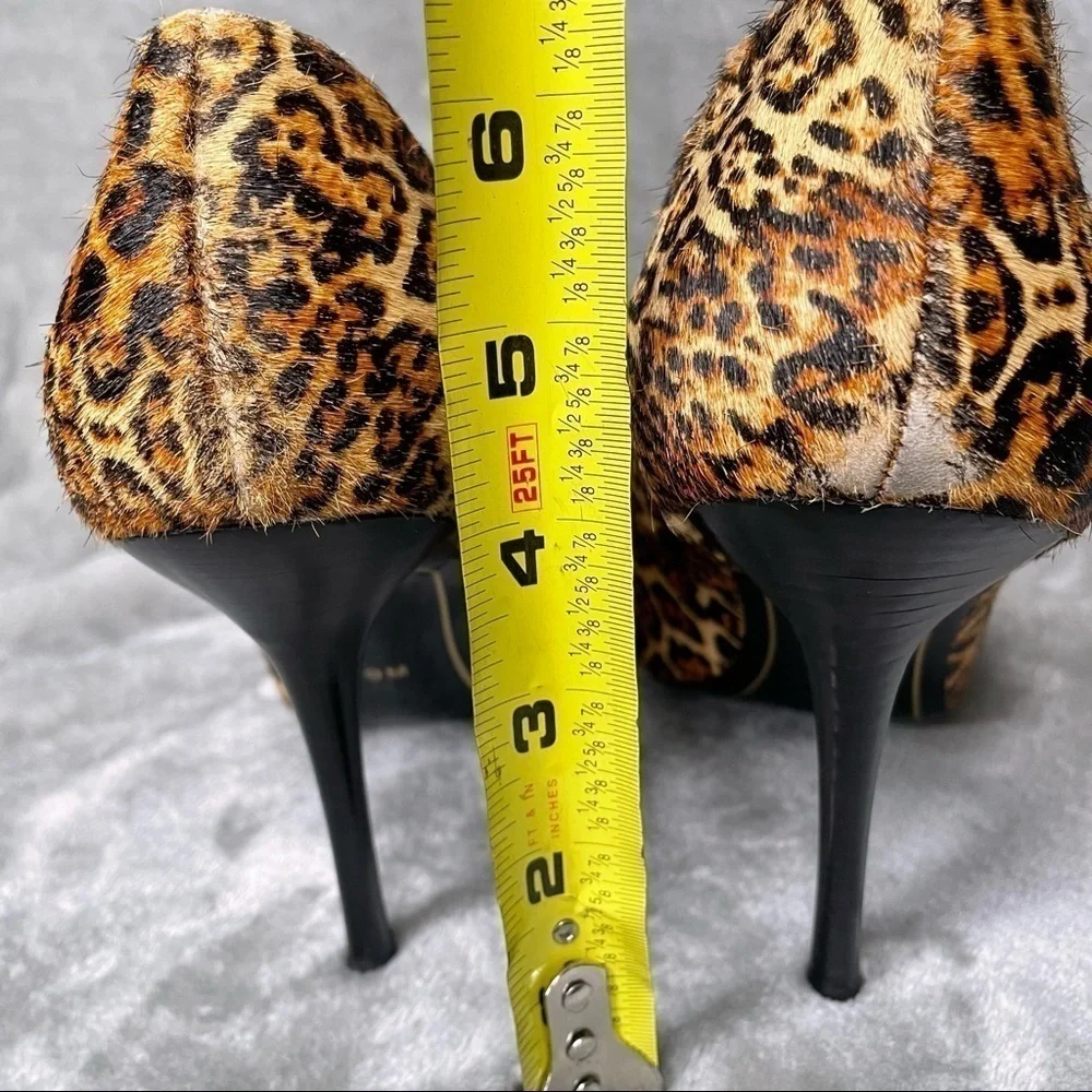 Charles Jourdan Leopard Print Calf Hair Pumps Size 9 Luxury Designer Heels